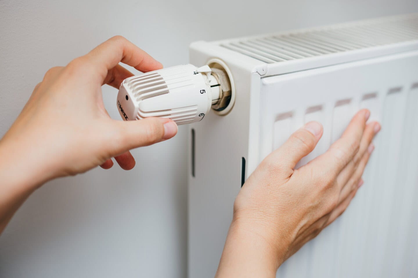 Why Air Keeps Getting Into Your Radiators 1 AdobeStock 400735254